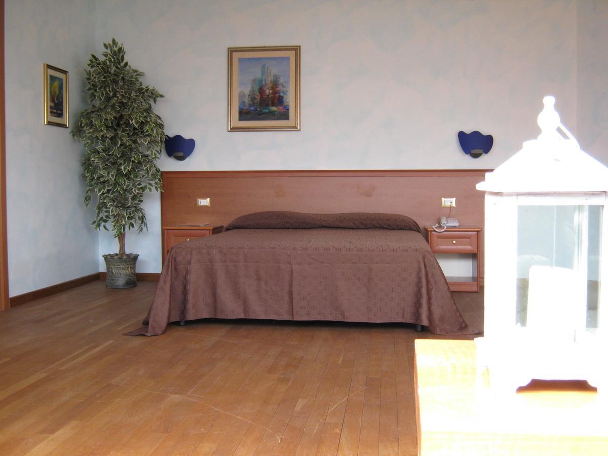 Hotel Villa D'Evoli Castropignano Eksteriør billede