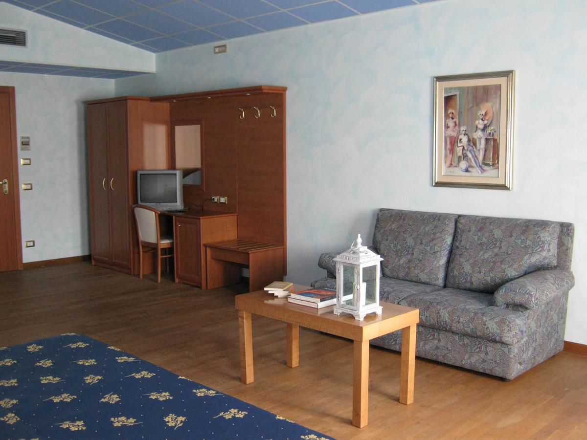 Hotel Villa D'Evoli Castropignano Værelse billede